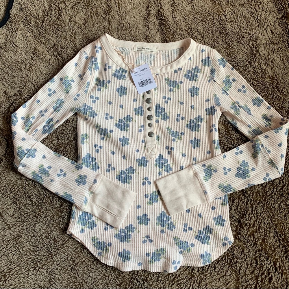 NWT Free People long sleev